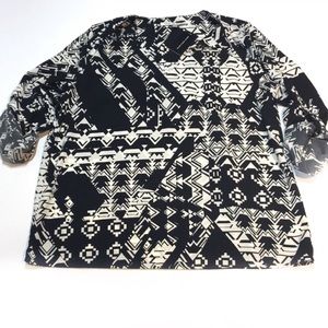 Collective Concepts | Geometric Print Blouse